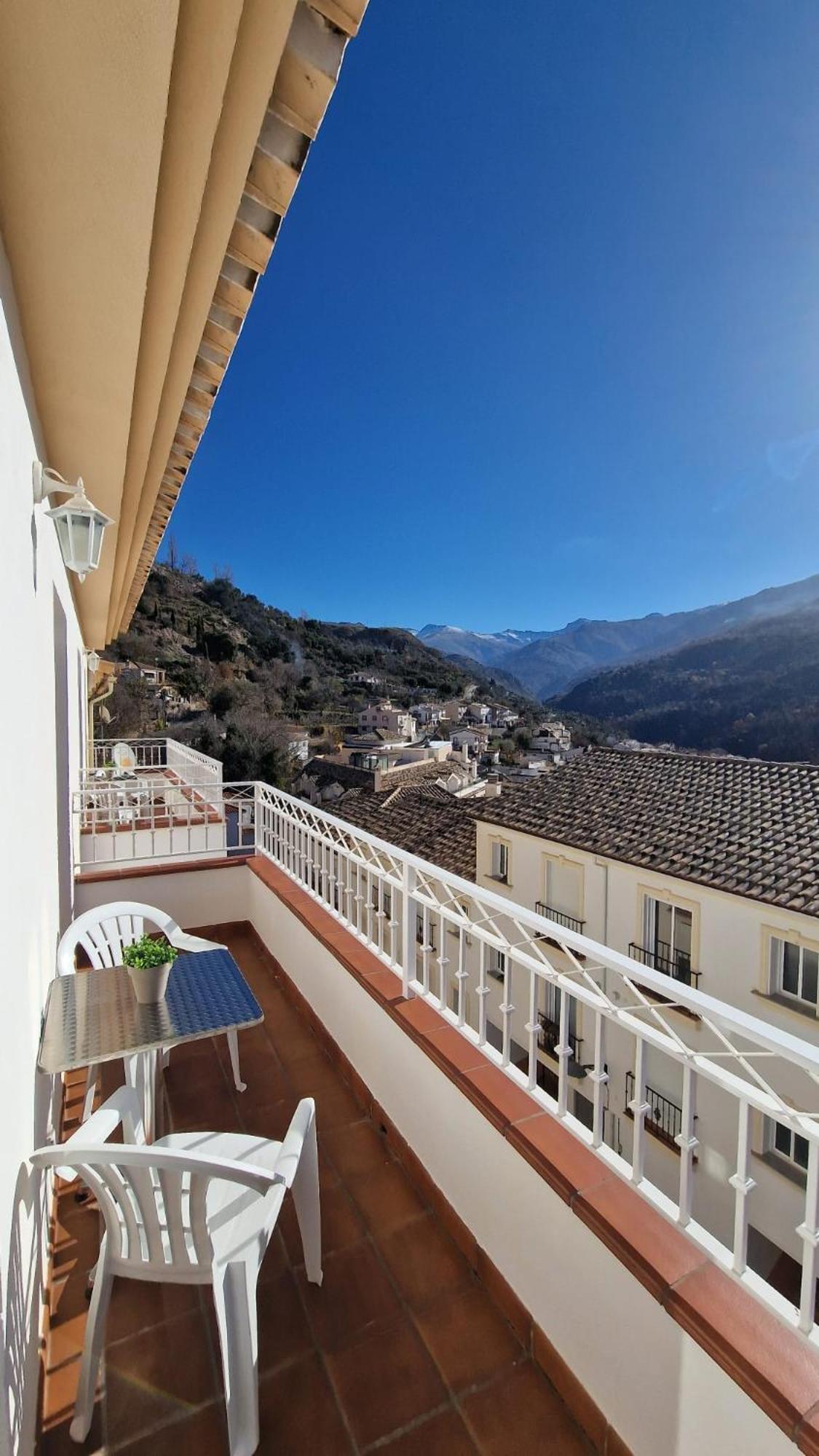 Apartamentos Sierra Nevada Park Güéjar Sierra Exterior foto
